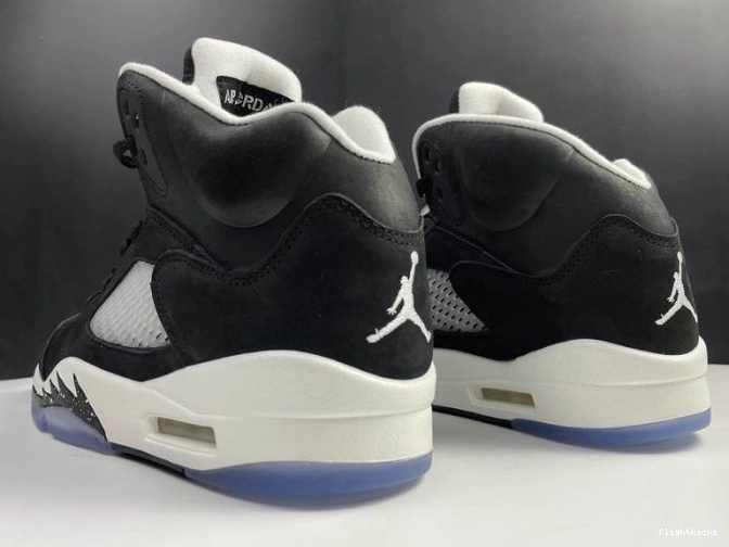 CT4838-011 OREO AIR 5 JORDAN 1019